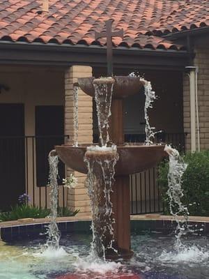 This is the beautiful fountain outside in the court yard