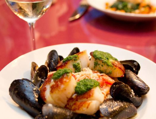 Scallops among mussels with pesto! Dinner special