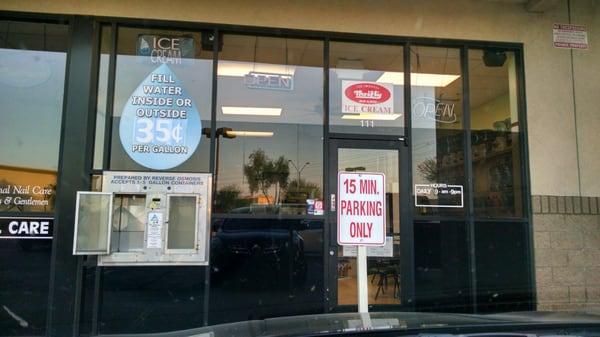 The front of the store has an after-hours filling station that accepts cash.