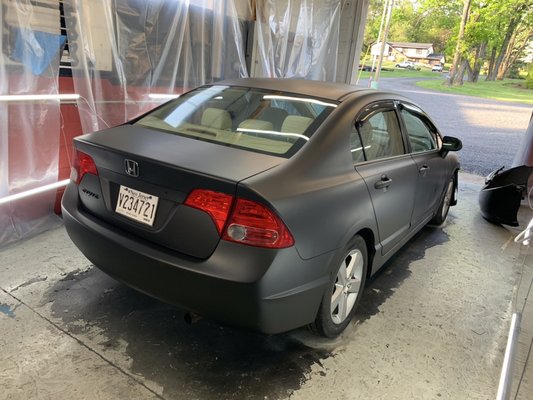 Sharp looking matte black on a Honda Civic