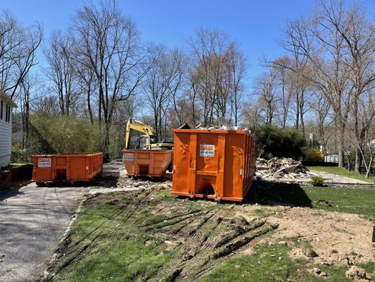 We can offer mutilple dumpsters on job sites that need debris removal expedited.