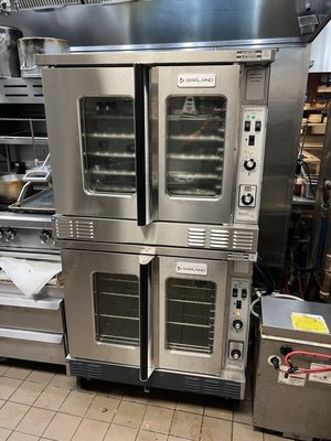 There is no convection oven we cannot fix. Facility trained in Blodgett, Southbend, and more