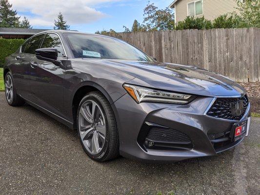 Our new 2021 TLX SH-AWD Advanced package in modern steel grey w/ ebony interior.