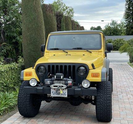 Jeep in service for the winch.