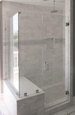 Custom glass shower enclosure installation company in Los Angeles