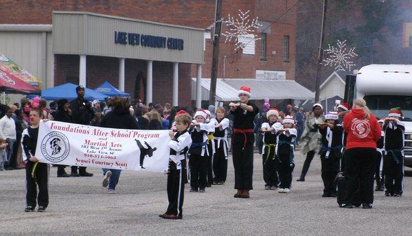 Lake View Christmas Parade