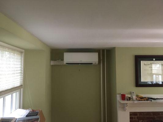 Indoor wall mounted Mitsubishi unit