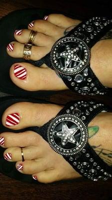 Christmas toes by KT