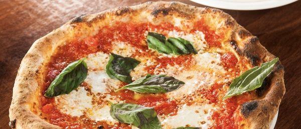 Pizza margherita