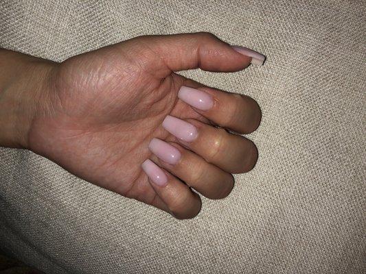 Coffin dip on natural nails by An