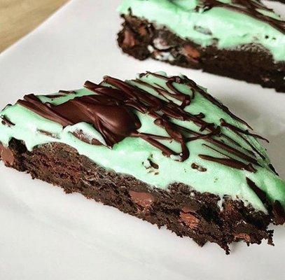 Grasshopper brownie (can be made nut-free)