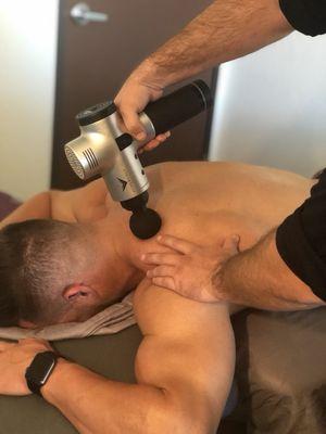 Theragun massage treatment