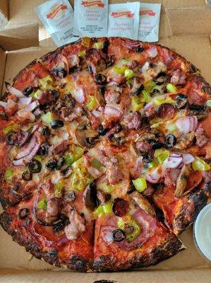 Vegetable and Meat Combo Pizza, Medium,  with dipping sauce