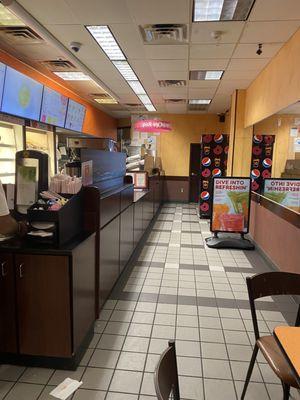 Dining area  / ordering counter