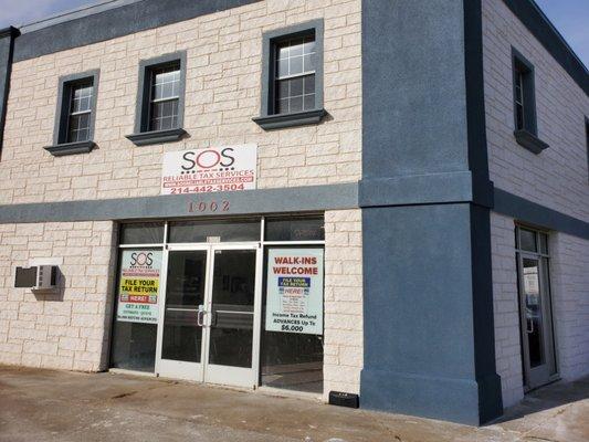 Front of SOS Reliable Tax Service Office in Terrell, TX 75160.