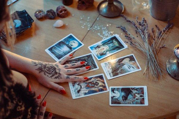 Tarot reading