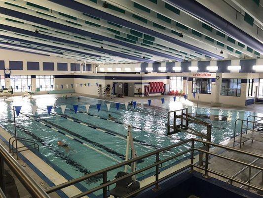 Indoor pool (outdoor seasonal)