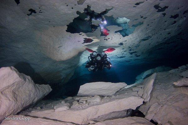 The 90 m room in Tank Cave, South Australia with Liz Rogers.