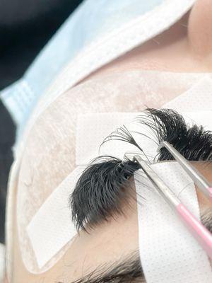 Retention On Mega Volume Eyelash Extension