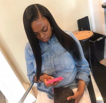 Sew-in with side part leave out