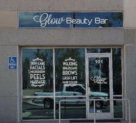 Glow Beauty Bar