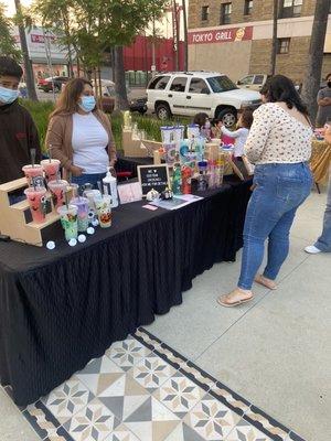 Another craft vendor