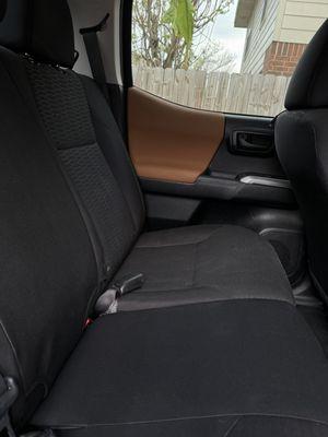 Shampoo interior vs not shampoo interior seats