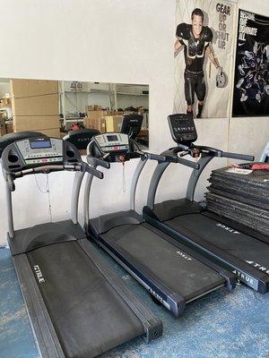 Treadmills for sale, new and used