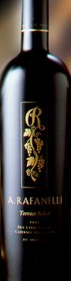 Rafanelli Reseve Terrace Select Packing. Silk-screened bottle with gold ink.