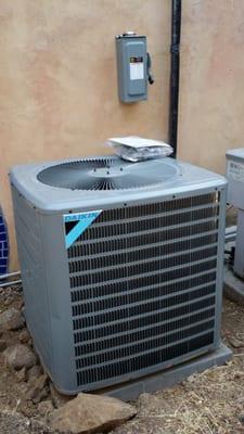 Daikin commercial equipment By 88hvac.com