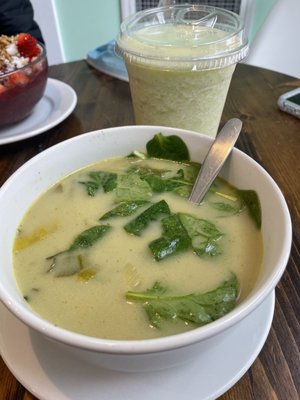 Potato Leek Curry Soup with. Pineapple Blast smoothie!