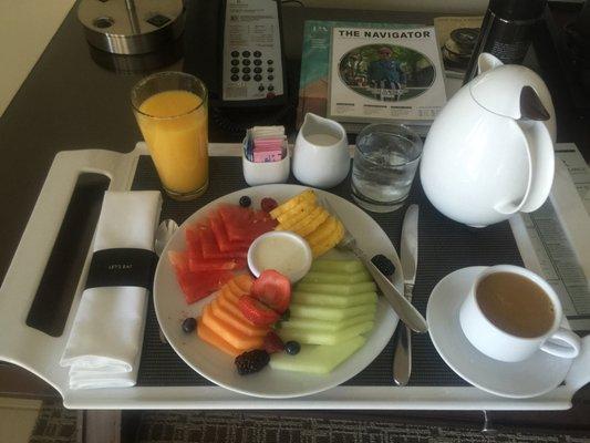 Breakfest room service JW Marriott. Palm Desert California