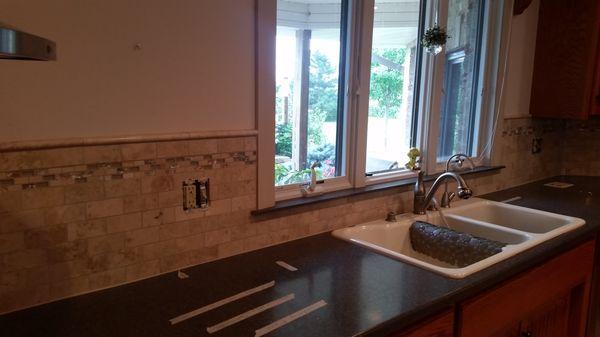 Kitchen Tile Backsplash with Mosaic design