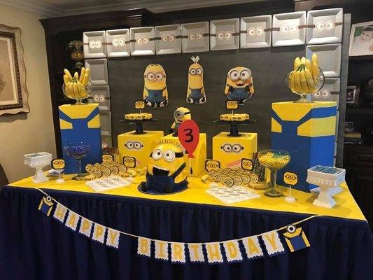 This was for my son's 3rd birthday. Loves Minions and Ida did a great job capturing it! Dessert table was on point!