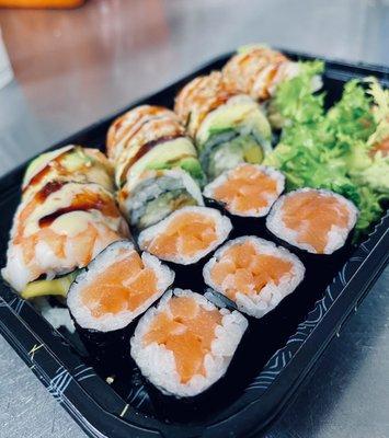 Queen roll and salmon roll