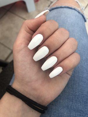 Full set acrylic nails