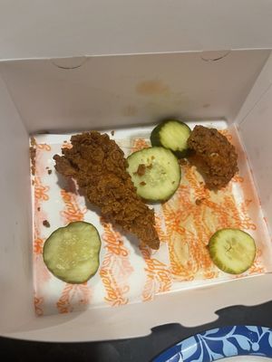 1.5 tendies.   They used to stretch lengthwise across the box.  As you can see, not anymore.