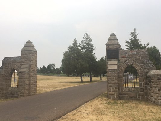 Highland Cemetery