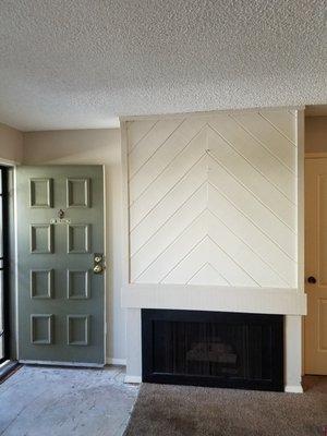 Fireplace & popcorn ceiling before - Desiree