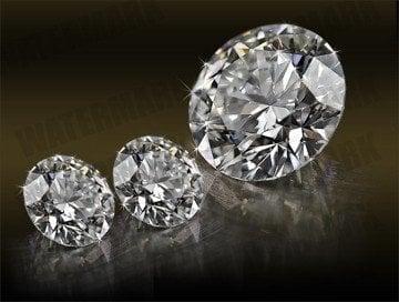 We offer an array of diamonds to choose from!