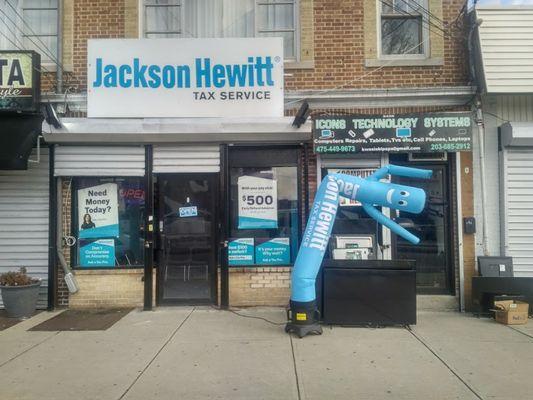 Jackson Hewitt - 2440 Main st. Bridgeport, CT 06606