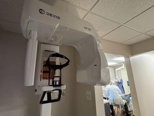 newly added Dexis CBCT radiograph technology enables precise diagnosis!