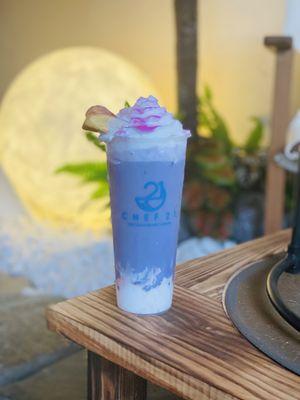 Taro bubble tea