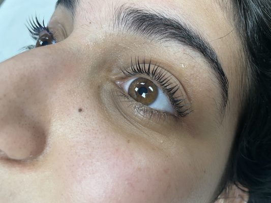 eyelash lift and tint