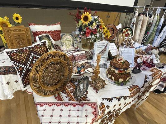 Various Ukrainian crafts