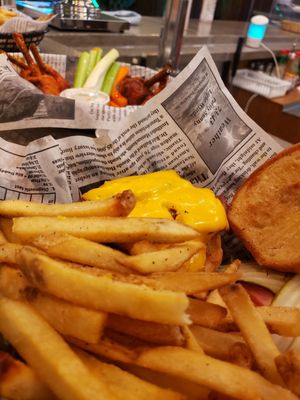 Bacon Mushroom  Cheeseburger with Fries. Lollipop Buffalo Chicken Drums.