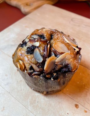 Blueberry muffin