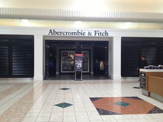 Storefront in mall