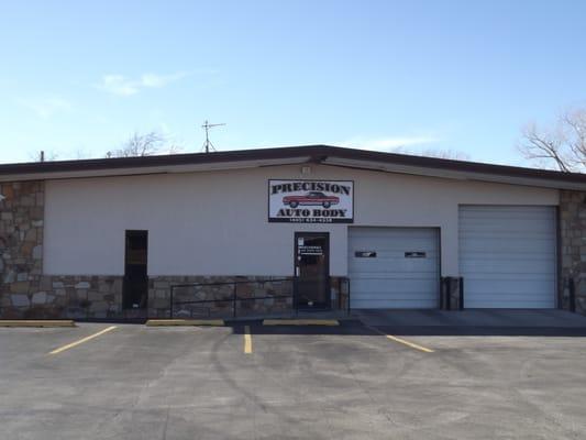 Office located at 6505 S. Shields Blvd.
 1/2 mile north of I-240 on the West side of Shields Blvd.