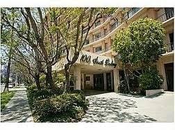 100 S Doheny Condominium Asso